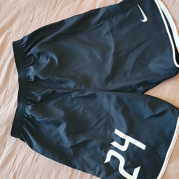 Nike Kids' White, Red, and Black Shorts Set - Picture 8 of 12